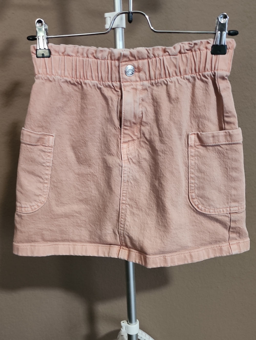 Girl's Peach Elastic-Waist Skirt with Front Pockets